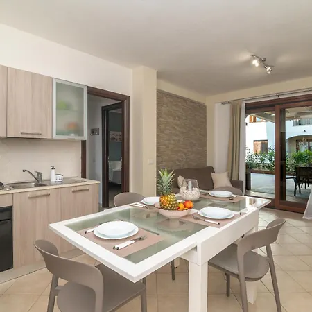 Apartament Colino